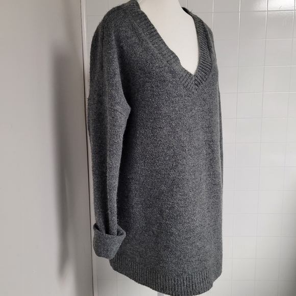 Core oversized sweater - Picture 2 of 4